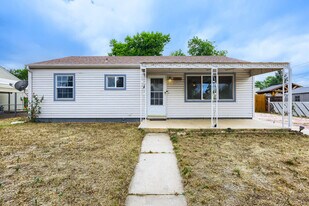 1904 S Hancock Ave in Colorado Springs, CO - Building Photo