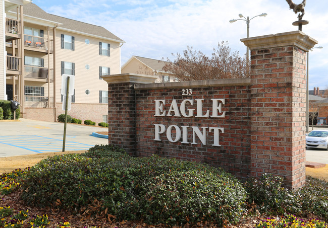 Eagle Pointe Condos in Auburn, AL - Foto de edificio - Building Photo