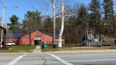 503 E Potomac St, Unit B in Brunswick, MD - Foto de edificio - Building Photo