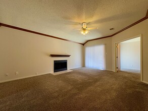 1511 Breezy Dr-Unit -1 in Waco, TX - Building Photo - Building Photo