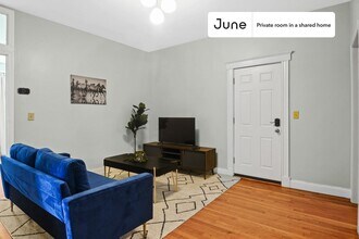 Private bedroom in 4 bed/1 bath Home in Boston, MA - Building Photo - Building Photo