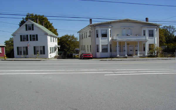 1228-1242 Commercial St in Weymouth, MA - Foto de edificio - Building Photo