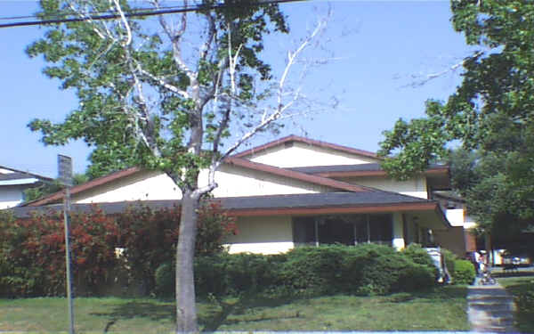 789 W 9th St in Upland, CA - Building Photo - Building Photo