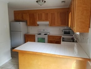 2136 Flagstone Ct in Greenville, NC - Building Photo - Building Photo