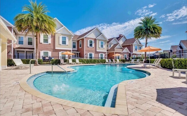 2643 Sunrise Shores Dr in Kissimmee, FL - Building Photo - Building Photo