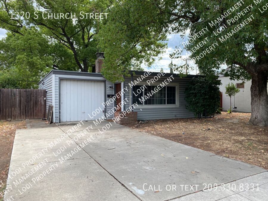 1320 Church St in Lodi, CA - Building Photo