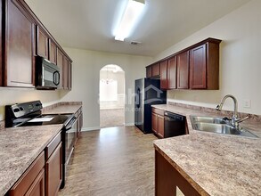 812 Whitfield Oak Rd in Auburn, GA - Building Photo - Building Photo