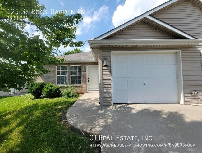 property at 125 SE Rock Garden Ln