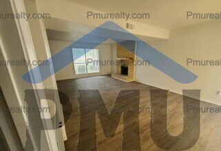 7302 Bayberry Ln in Dallas, TX - Building Photo - Building Photo