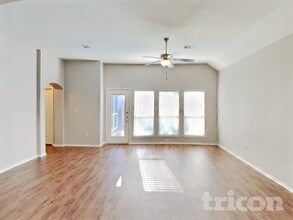 1937 Briar Grove Dr in Conroe, TX - Building Photo - Building Photo