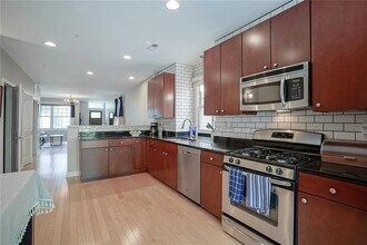 527 N Park Ave in Indianapolis, IN - Building Photo - Building Photo