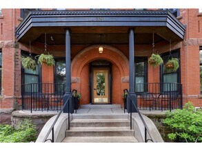 1520 Elliot Ave S in Minneapolis, MN - Building Photo - Building Photo