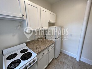31 Park Dr in Boston, MA - Building Photo - Building Photo