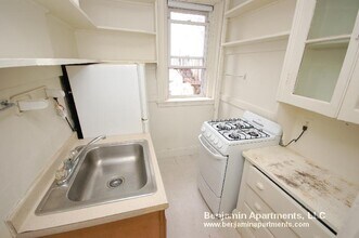1185 Boylston St, Unit 47 in Boston, MA - Building Photo - Building Photo