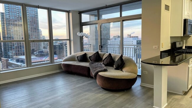 600 N Dearborn St, Unit 1901 in Chicago, IL - Foto de edificio - Building Photo