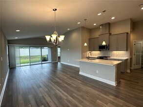 12569 Oak Hill Way in Duette, FL - Foto de edificio - Building Photo