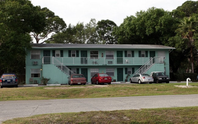 The Bimini Apartments in Sarasota, FL - Foto de edificio - Building Photo