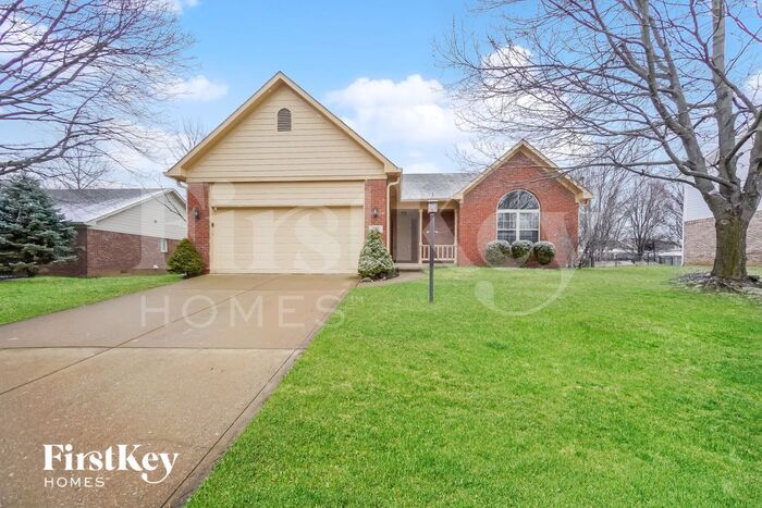 7348 Autumn Ct in Avon, IN - Building Photo