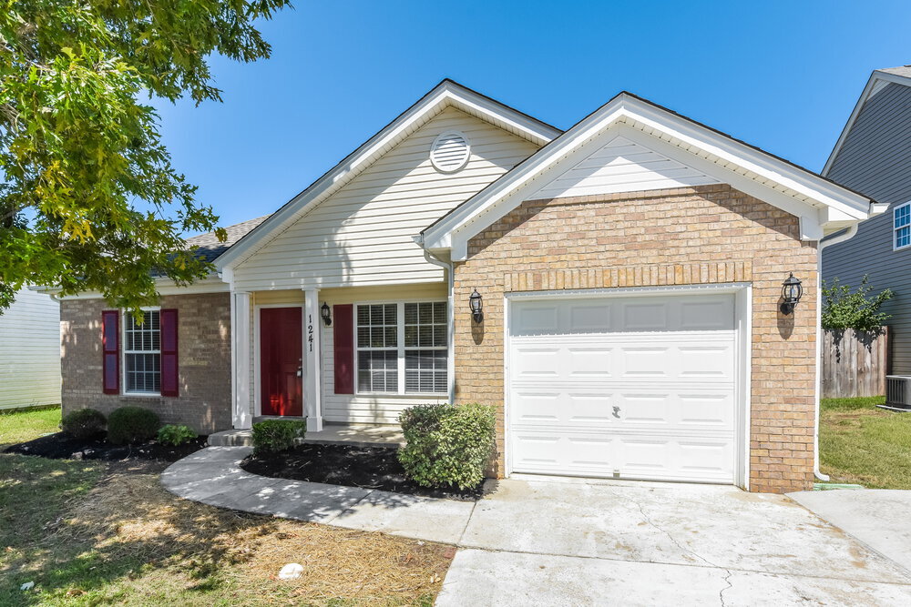 1241 Alandee St in Nashville, TN - Building Photo