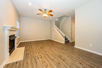 636 Magnolia Ln in Nashville, TN - Building Photo - Building Photo