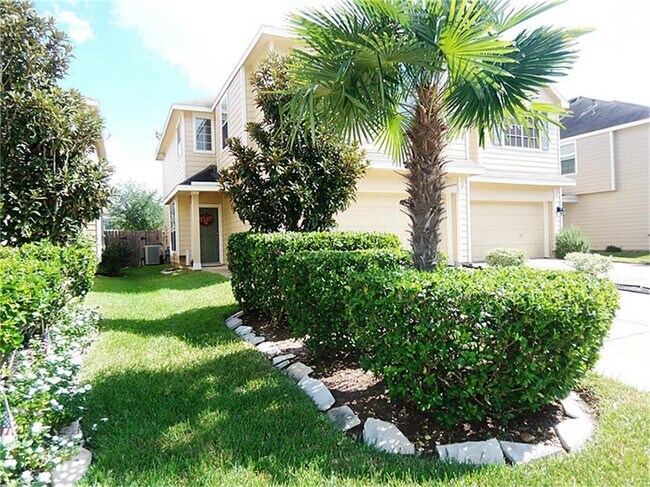 6130 Morningshire Ln in Houston, TX - Building Photo - Building Photo