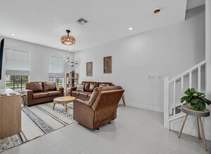 930 SW Pr Ave in Palm City, FL - Building Photo - Building Photo