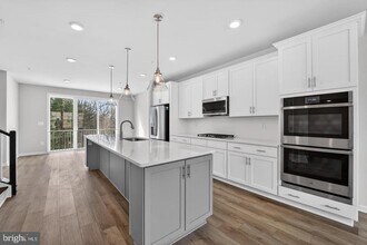 2914 Lewis and Clark Ave in Upper Marlboro, MD - Building Photo - Building Photo