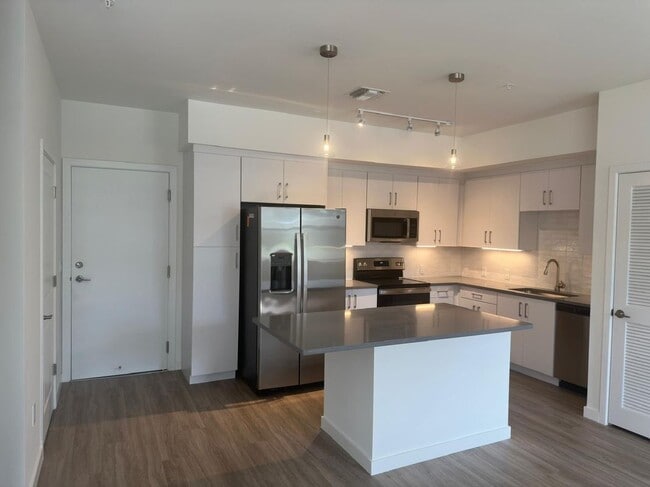 1540 Congress Ave in West Palm Beach, FL - Building Photo - Building Photo