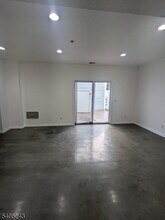 200 Burnet Ave in Maplewood, NJ - Building Photo - Building Photo