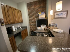 24 Isabella St, Unit 23-8 in Boston, MA - Building Photo