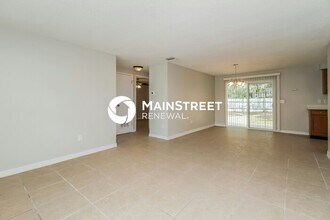 535 San Lanta Cir in Sanford, FL - Building Photo - Building Photo