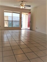 8201 Richmond Ave. in Houston, TX - Building Photo - Building Photo