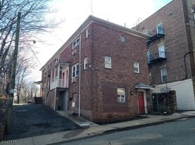 103 Belleville Ave in Belleville, NJ - Building Photo