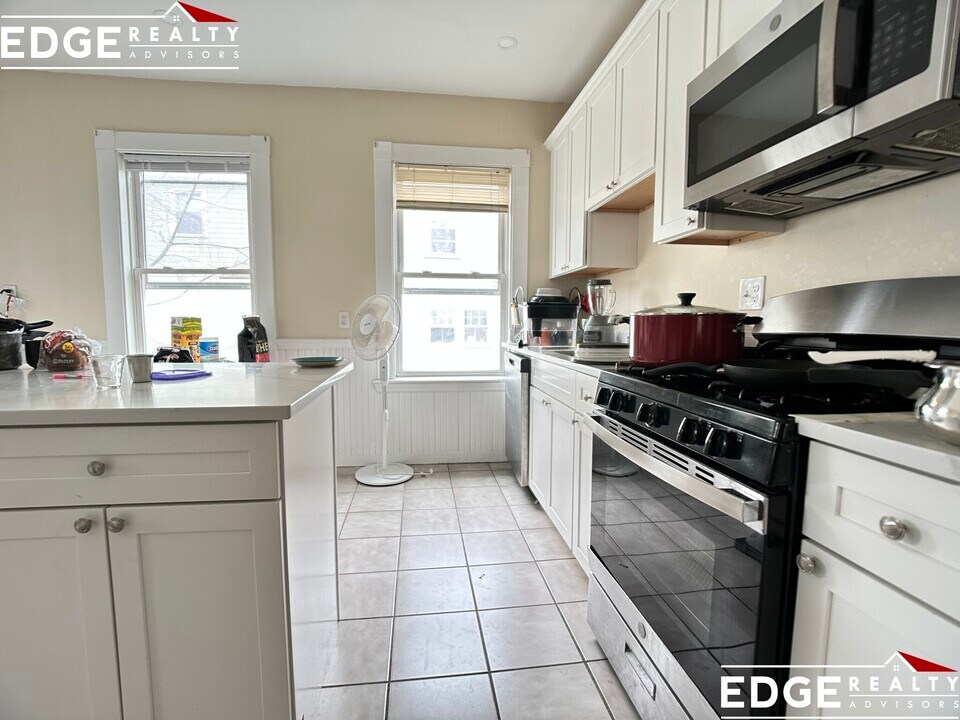 74 Leicester St in Boston, MA - Foto de edificio