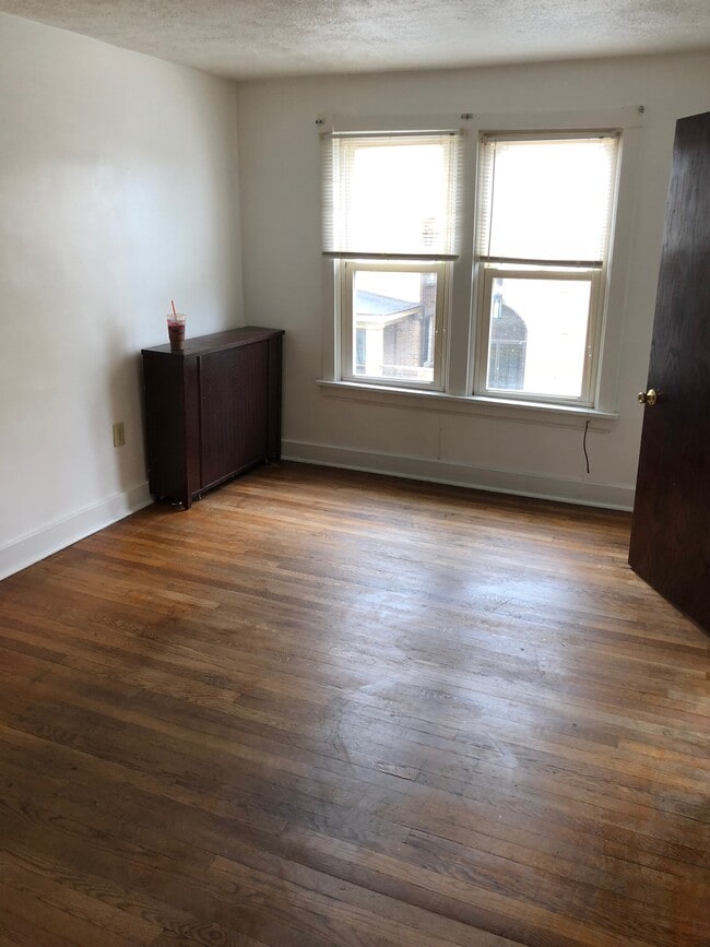 203 3rd Ave, Unit Unit2 in Altoona, PA - Building Photo - Building Photo