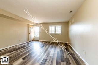 1000 Old Brick Rd in Auburn, IN - Building Photo - Building Photo