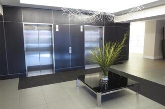 15 N Beacon St in Boston, MA - Building Photo - Building Photo