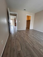 7300 W Pirates Cove Rd, Unit 2059 in Las Vegas, NV - Building Photo - Building Photo