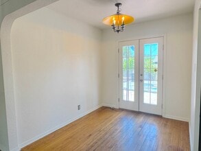 1609 Chapman Dr in Las Vegas, NV - Building Photo - Building Photo