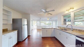 3009 Alencastre Pl in Honolulu, HI - Building Photo