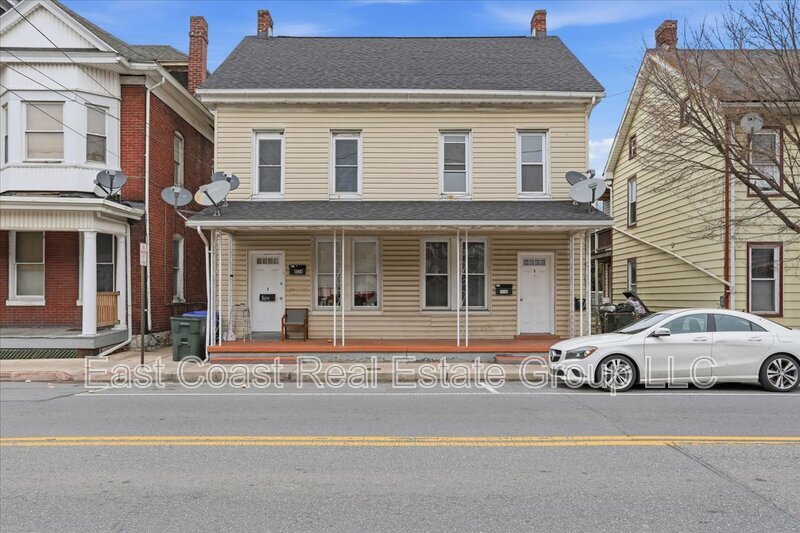 834 W Washington St in Hagerstown, MD - Building Photo