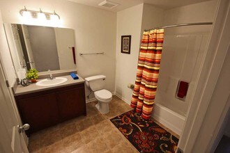 The Village at Van Cleve Apartments in Hartford City, IN - Foto de edificio - Building Photo