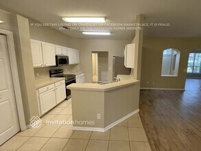 5806 Laguna Woods Ct in Tampa, FL - Building Photo - Building Photo