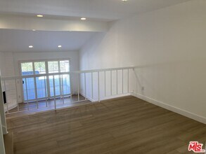 1506 Palisades Dr in Los Angeles, CA - Building Photo - Building Photo