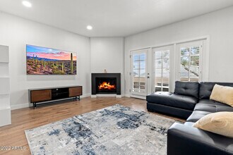 3047 E Rose Ln in Phoenix, AZ - Building Photo - Building Photo
