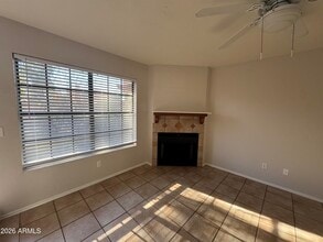 4901 E Kelton Ln in Scottsdale, AZ - Building Photo - Building Photo