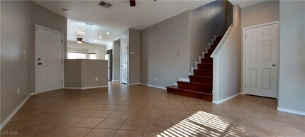 10613 Golden Aspen Ct in Las Vegas, NV - Building Photo - Building Photo