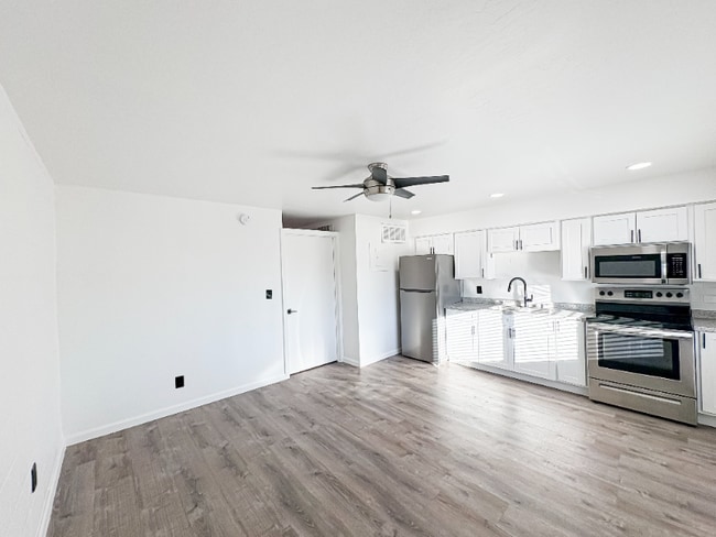 1110 E Highland Ave in Phoenix, AZ - Building Photo - Building Photo