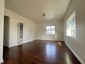 3859-3859 Locust St in Riverside, CA - Building Photo - Building Photo