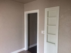 1121 NW 28th St, Unit 1 in Oklahoma City, OK - Building Photo - Building Photo